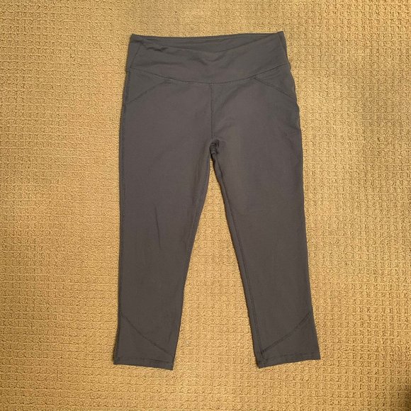 Fabletics Pants - Fabletics Lima PowerHold Capri in Gray